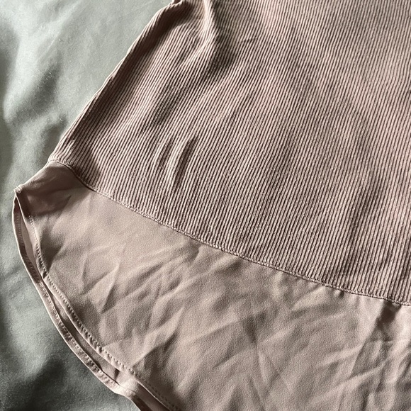 Express Light Pink Ribbed Top - Picture 3 of 4